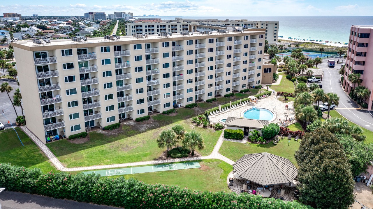Photo of Outdoor in Holiday Isle