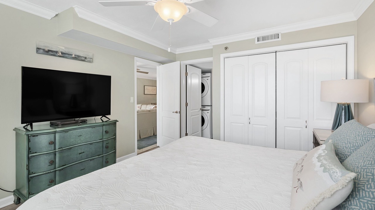 Photo of Bedroom in Holiday Isle