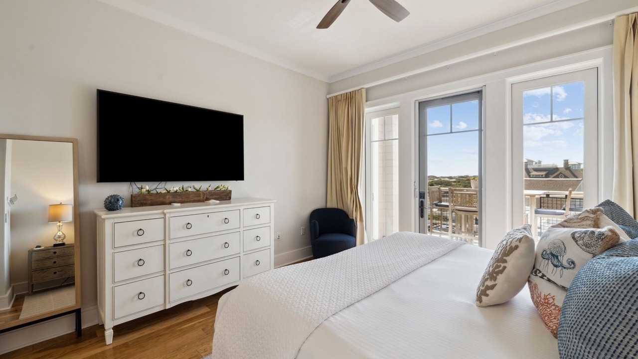 Photo of Bedroom in WaterSound Beach