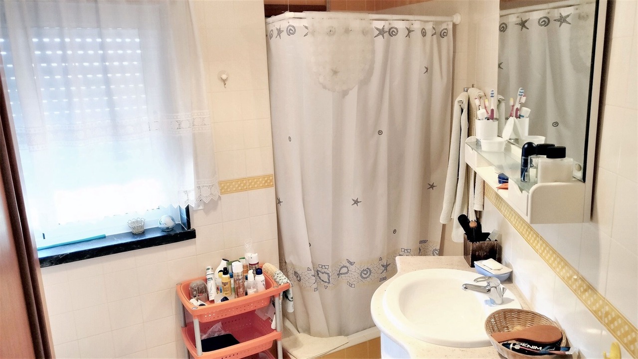 Photo of Bathroom in Atalaia