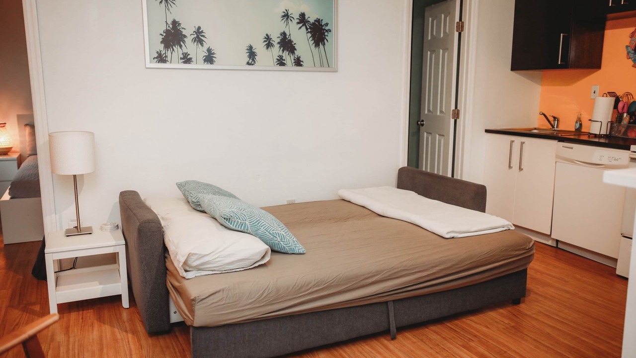 Photo of Bedroom in Crescent Beach