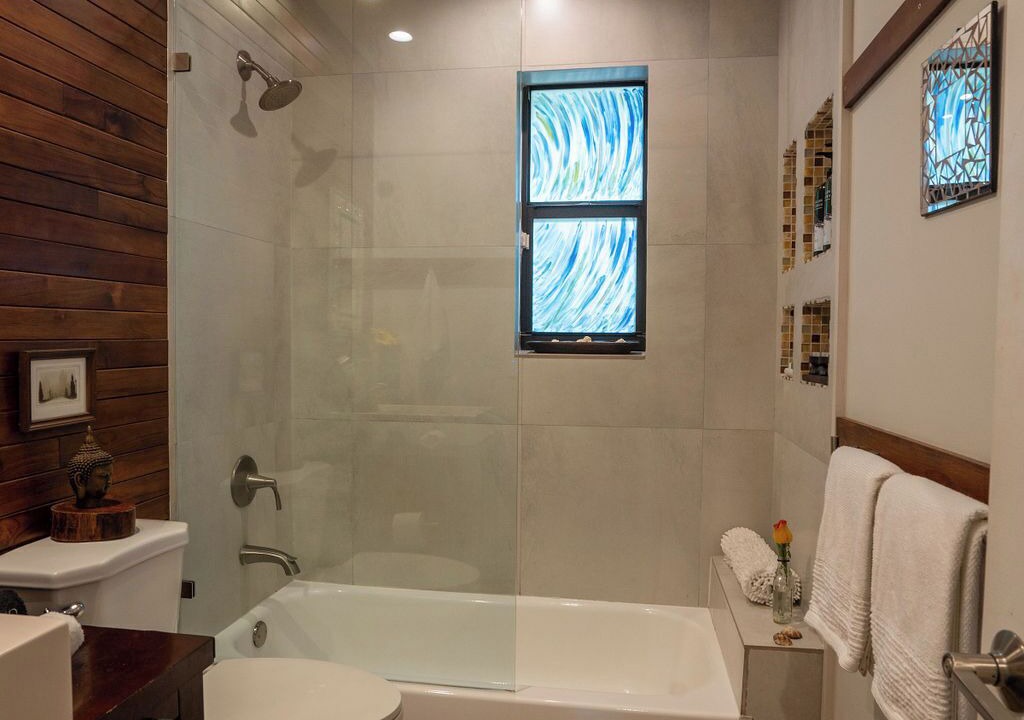 Photo of Bathroom in Southwest Coconut Grove
