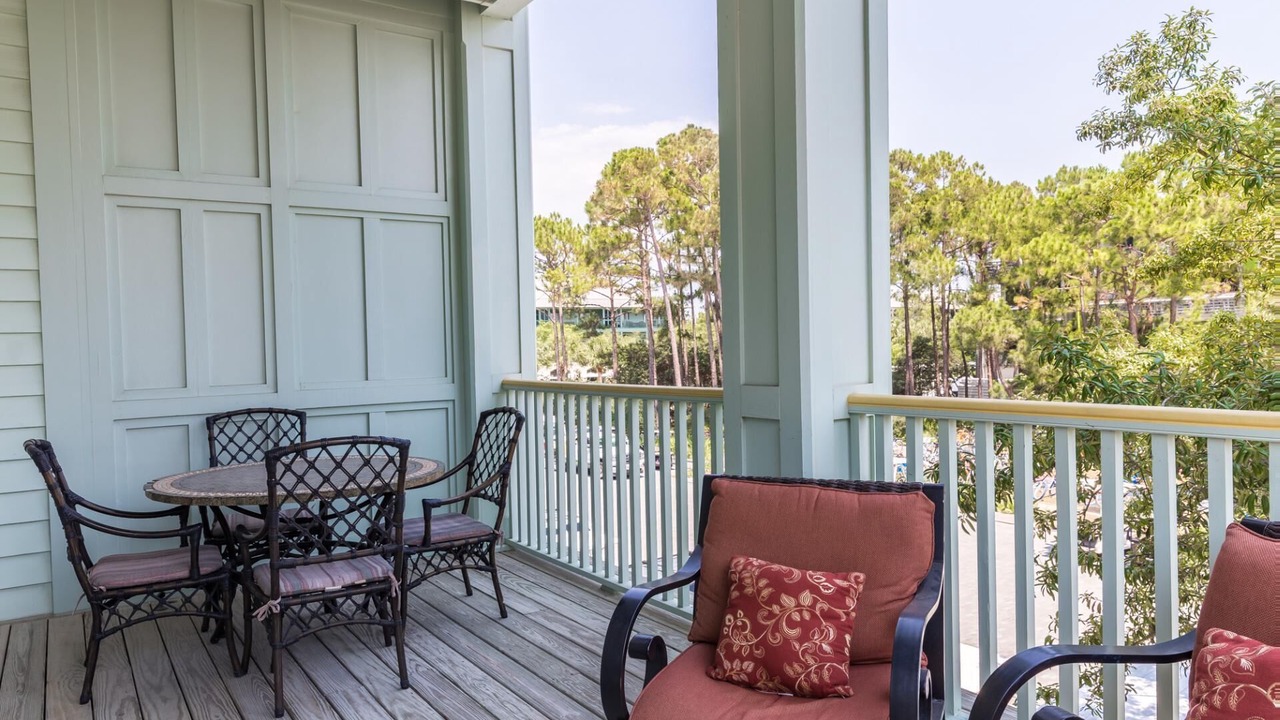 Photo of Patio Balcony in Beach District