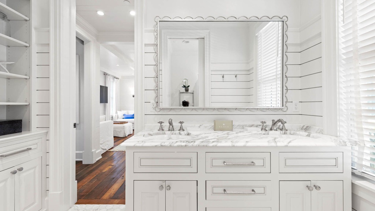 Photo of Bathroom in WaterSound Beach