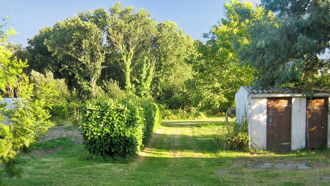 Photo of Outdoor in Tredrez-Locquemeau