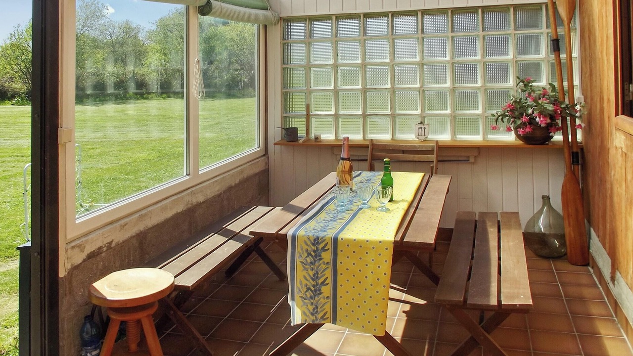 Photo of Livingroom in Tredrez-Locquemeau