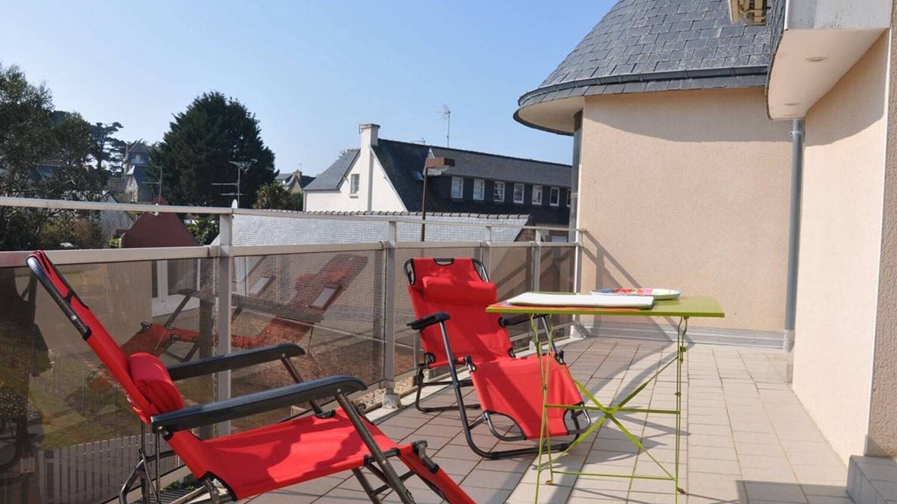 Photo of Patio Balcony in Tregastel