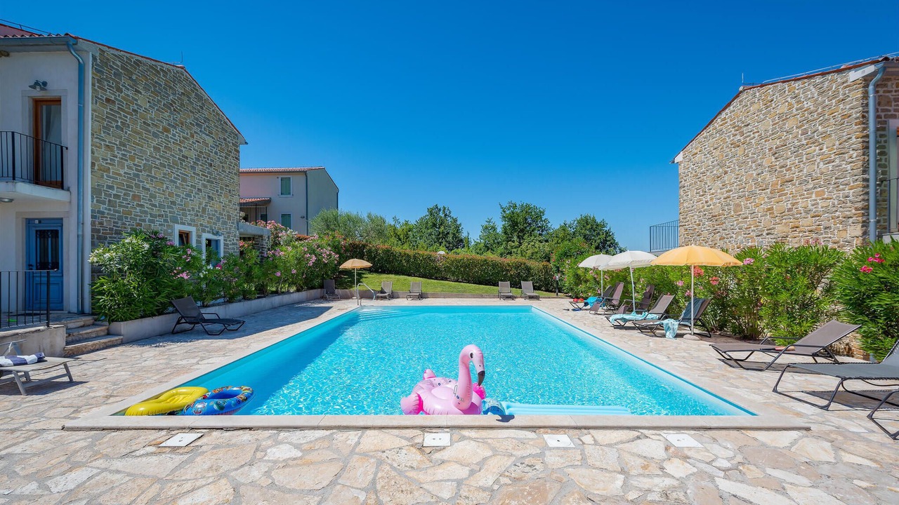 Photo of Outdoor in Baredine