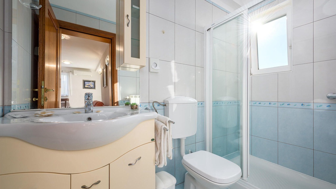 Photo of Bathroom in Basanija