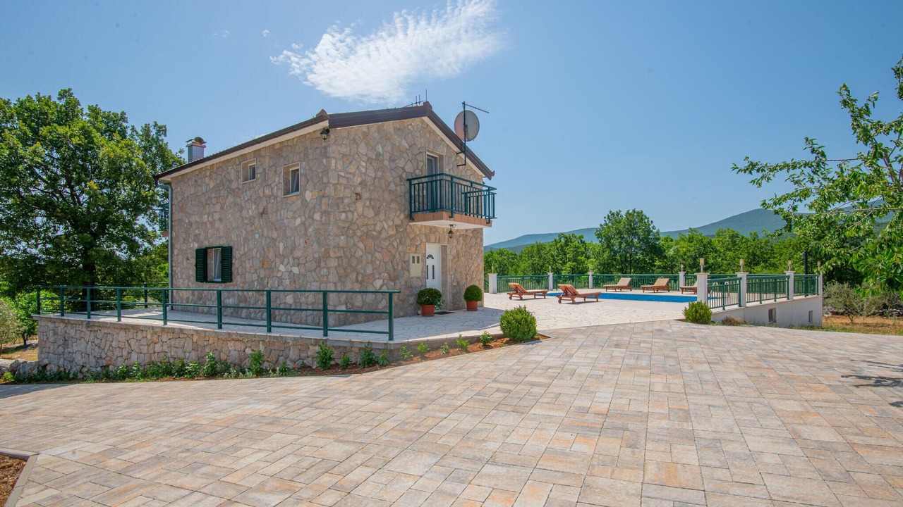 Photo of Outdoor in Podbablje