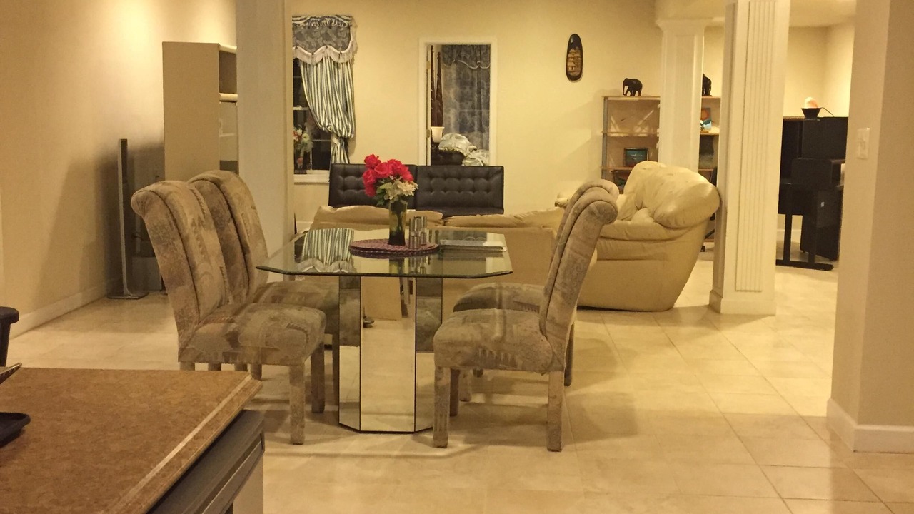 Photo of Livingroom in North Potomac