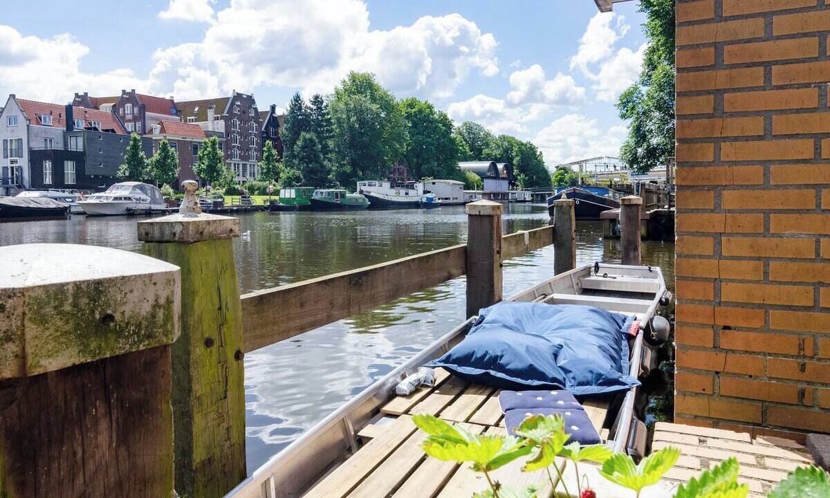 Photo of Others in Haarlemmerbuurt