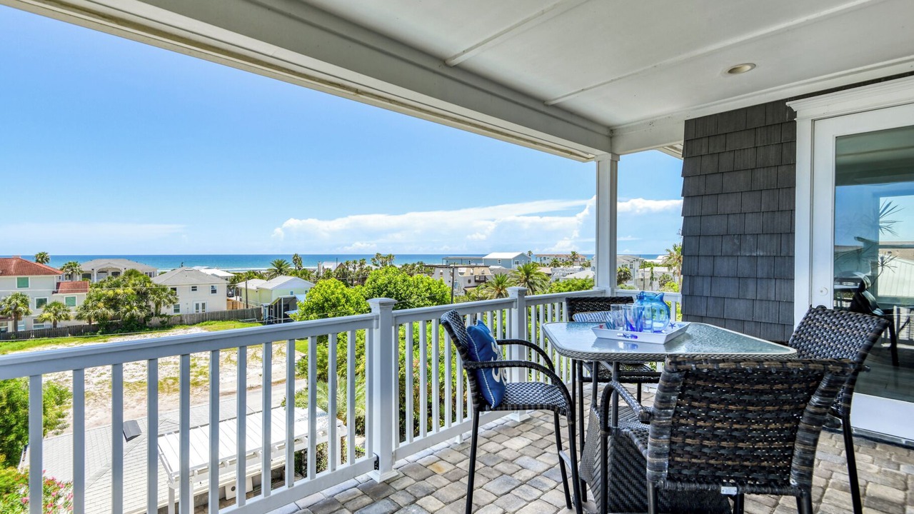Photo of Patio Balcony in Butler Beach