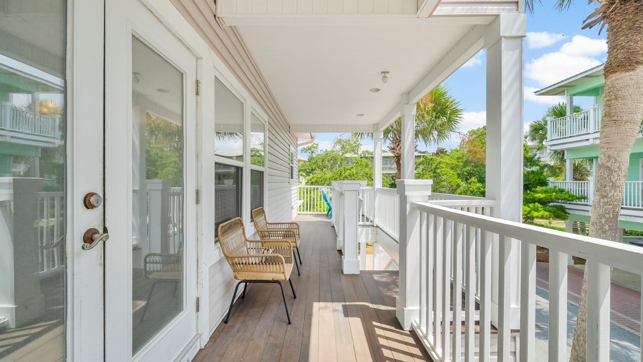 Photo of Patio Balcony in Majestica Beach