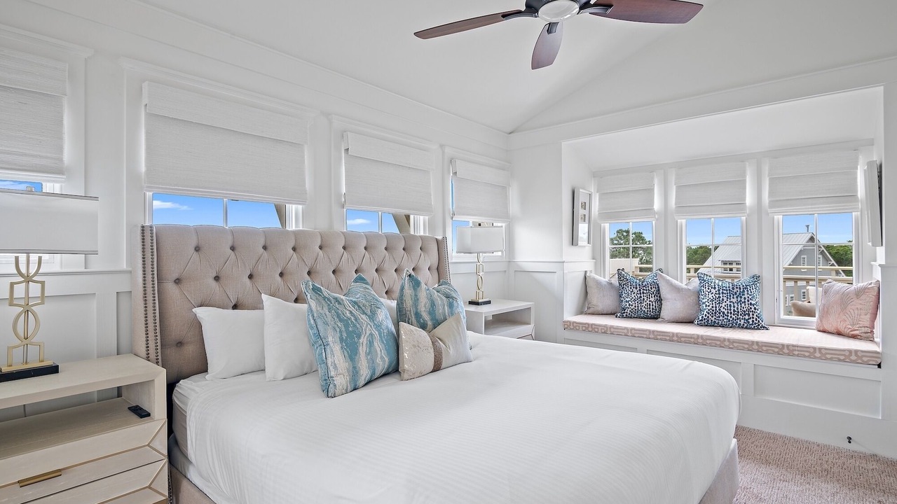 Photo of Bedroom in Beach District