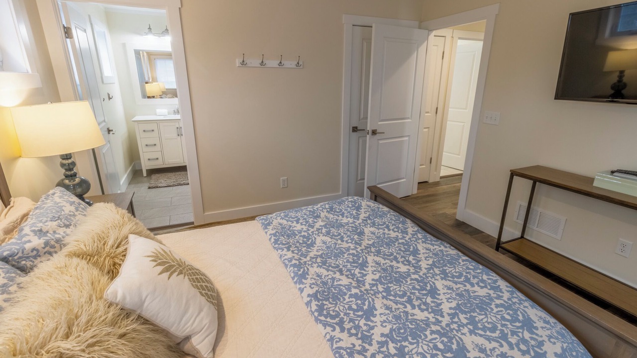 Photo of Bedroom in Michigan City