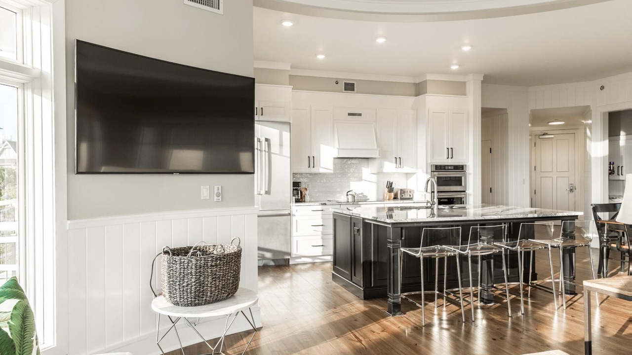 Photo of Livingroom in WaterSound Beach