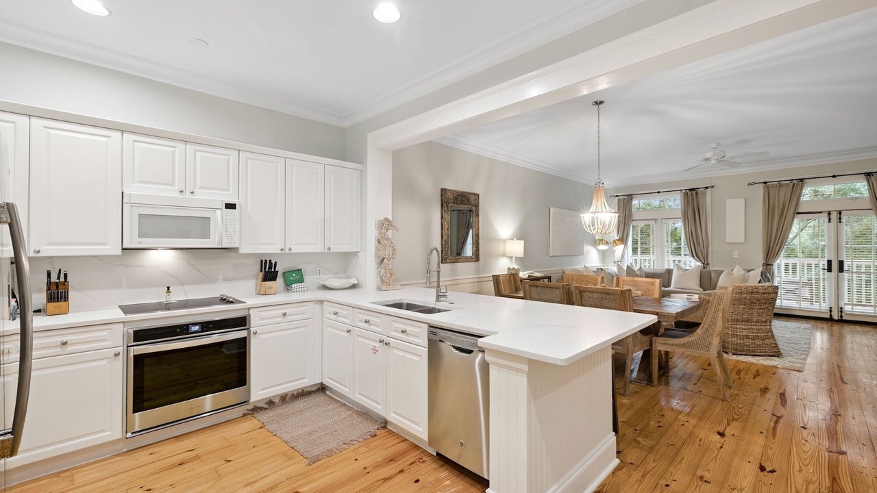 Photo of Kitchen in Beach District
