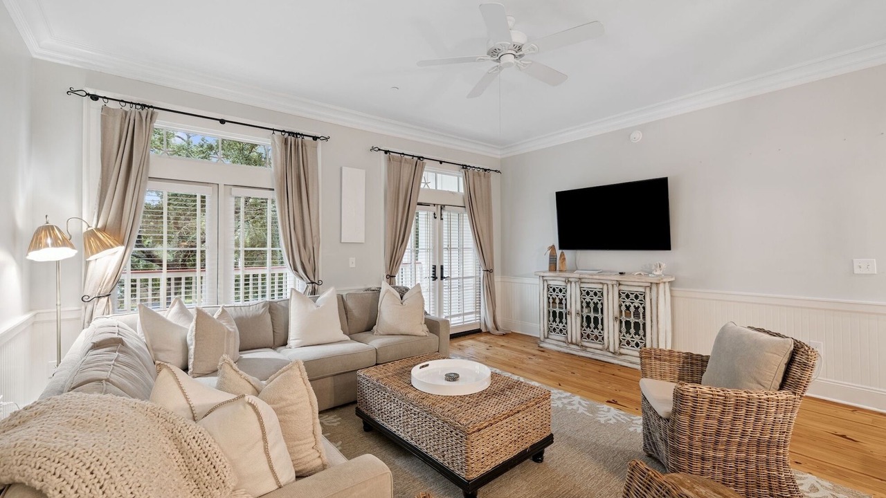 Photo of Livingroom in Beach District