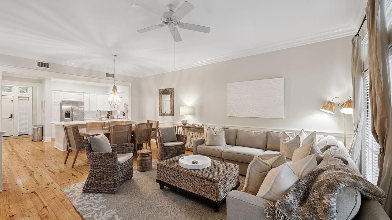 Photo of Livingroom in Beach District