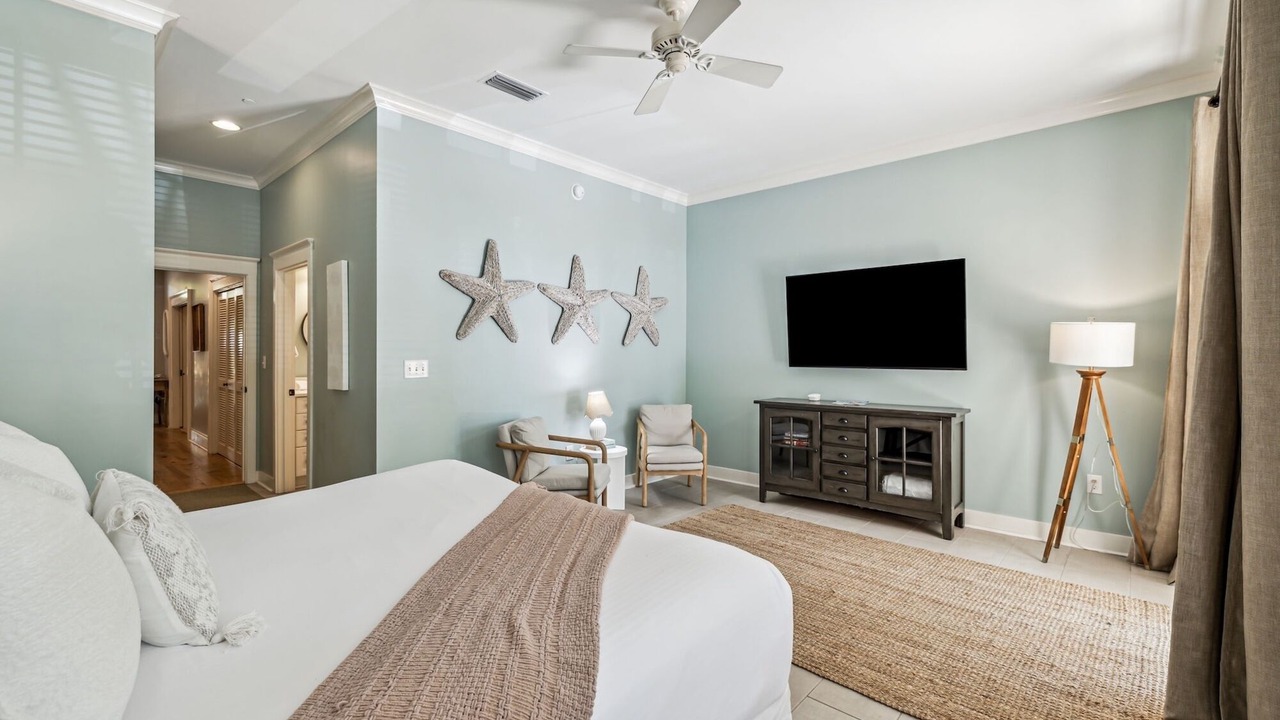 Photo of Bedroom in Beach District
