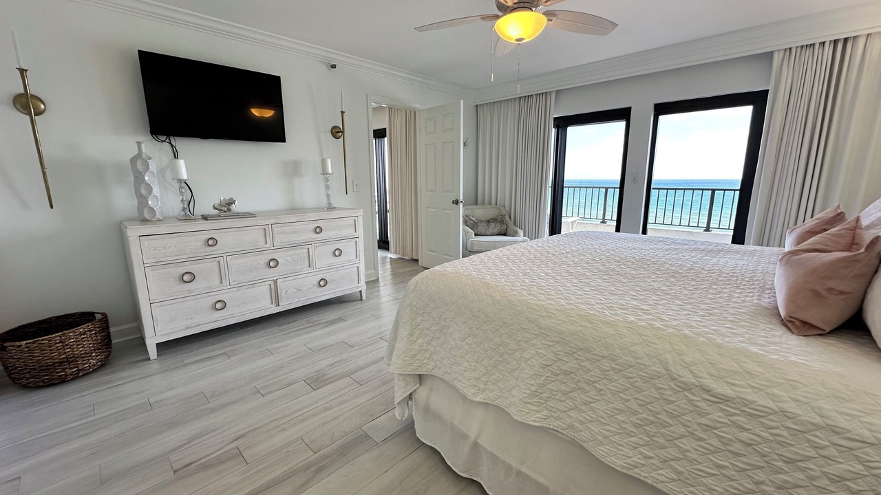 Photo of Bedroom in Destin