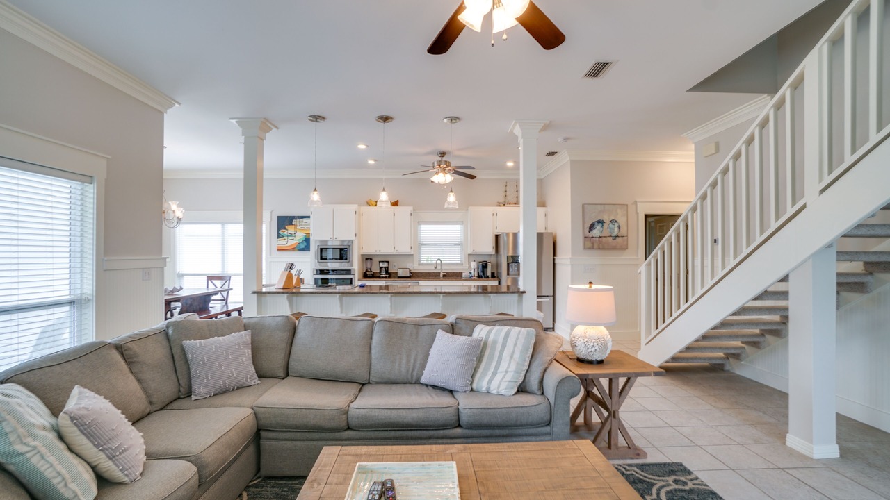 Photo of Livingroom in Seacrest