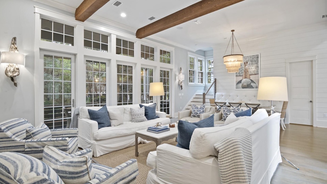 Photo of Livingroom in WaterSound Beach