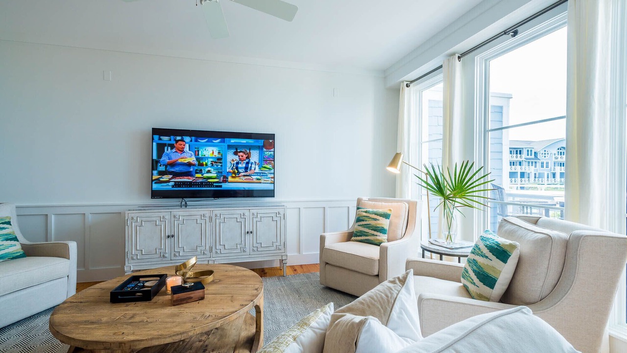 Photo of Livingroom in WaterSound Beach