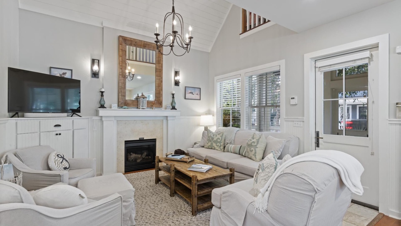 Photo of Livingroom in WaterSound Beach