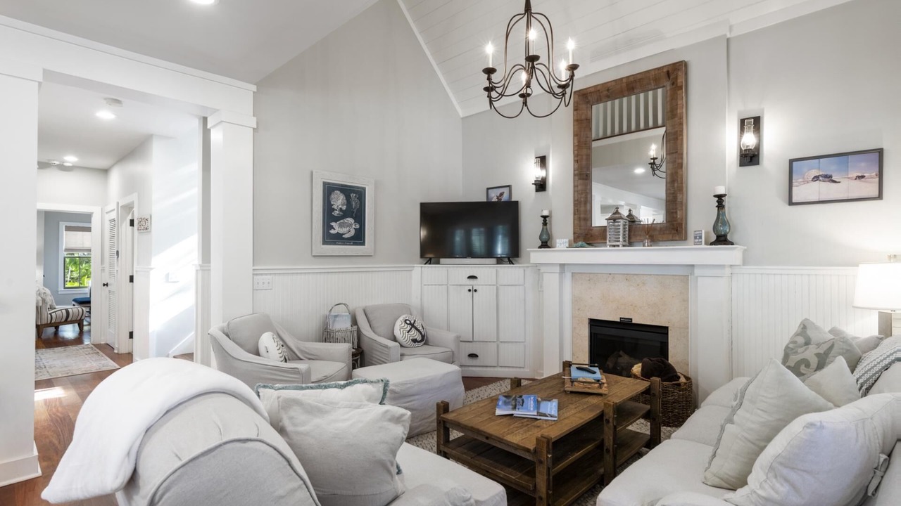 Photo of Livingroom in WaterSound Beach