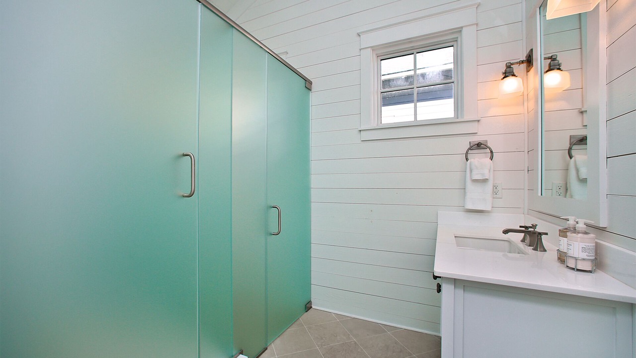 Photo of Bathroom in WaterSound Beach