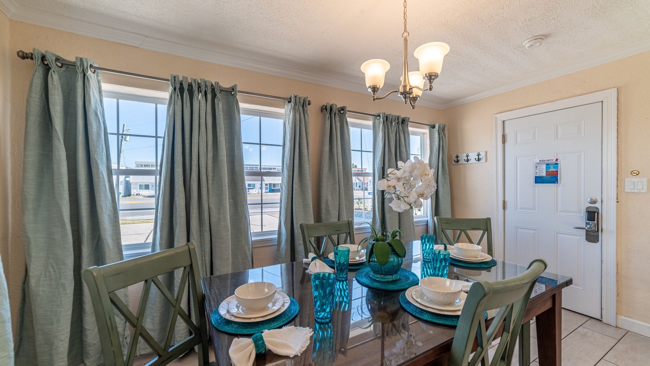 Photo of Bedroom in Biltmore Beach