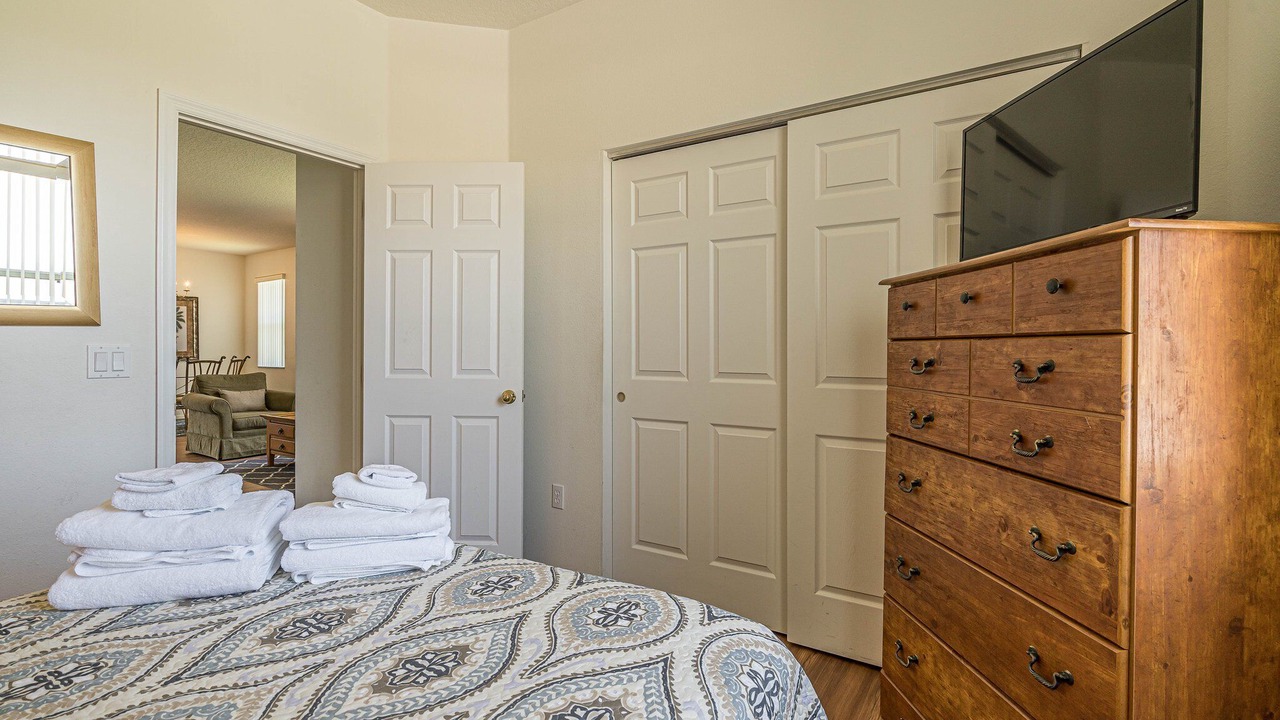 Photo of Bedroom in Windwood Bay