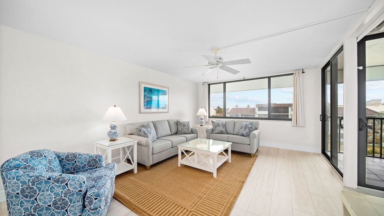 Photo of Livingroom in Sanibel
