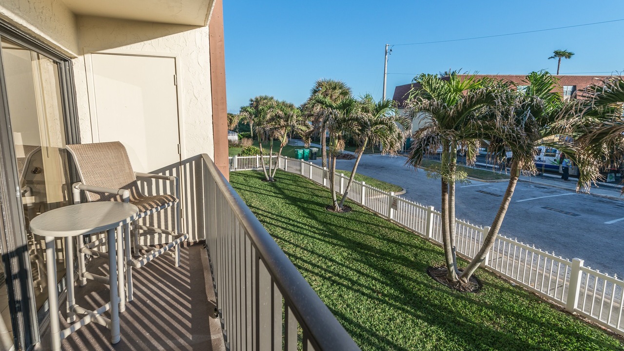 Photo of Patio Balcony in Avon By The Sea