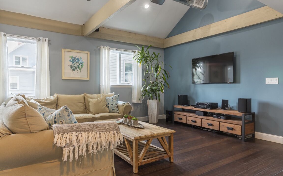 Photo of Livingroom in Marblehead