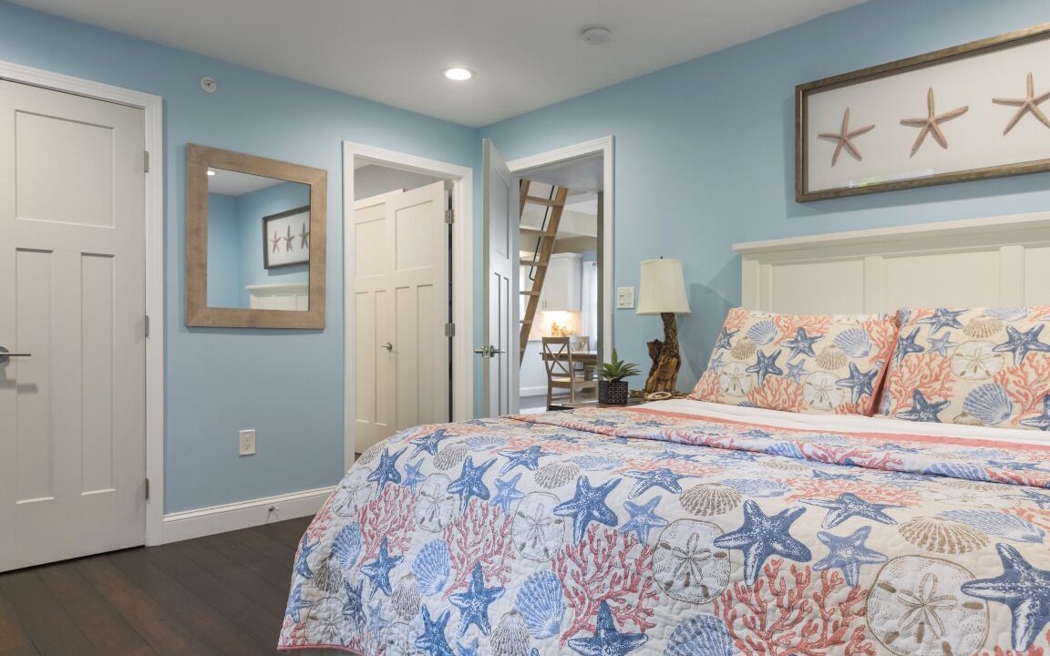 Photo of Bedroom in Marblehead