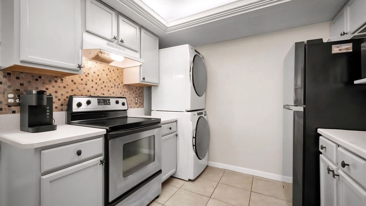 Photo of Kitchen in Butler Beach