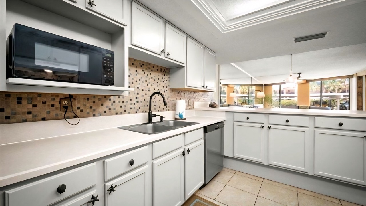 Photo of Kitchen in Butler Beach
