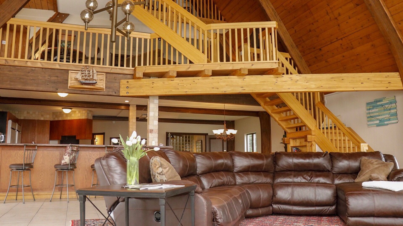 Photo of Livingroom in Auburn