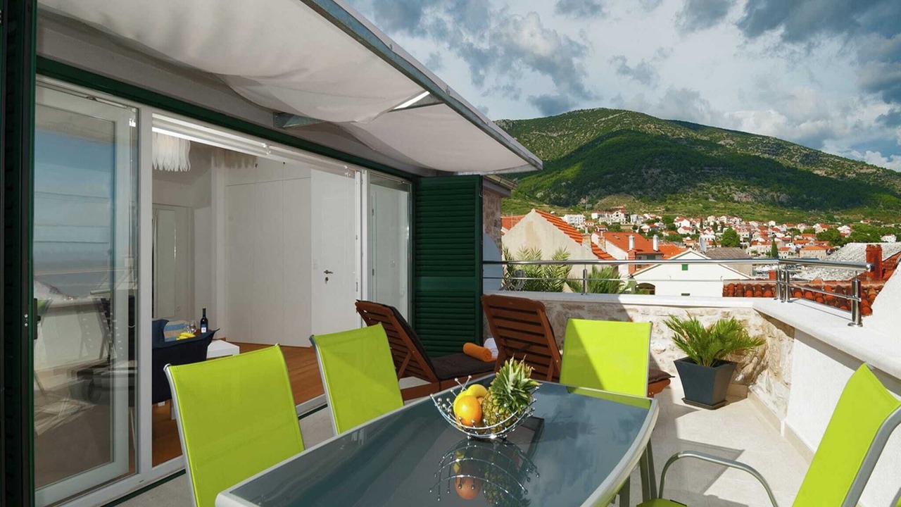 Photo of Patio Balcony in Bol