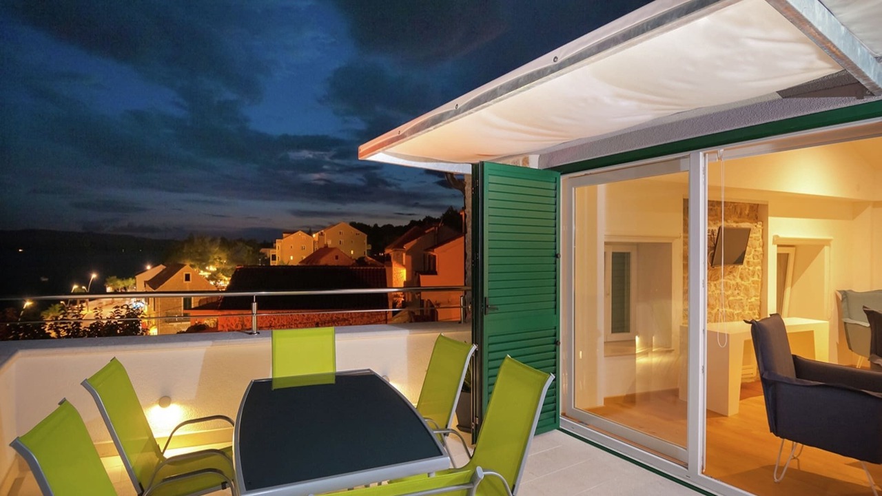 Photo of Patio Balcony in Bol