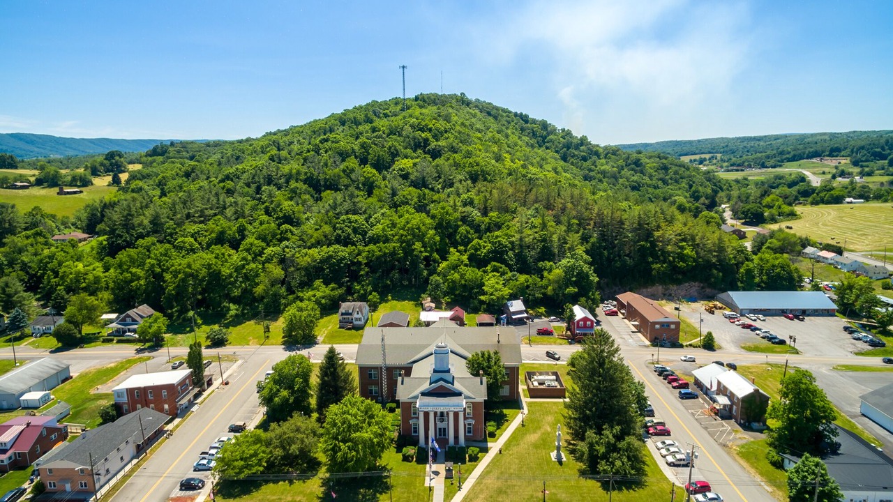 Photo of Outdoor in Bland