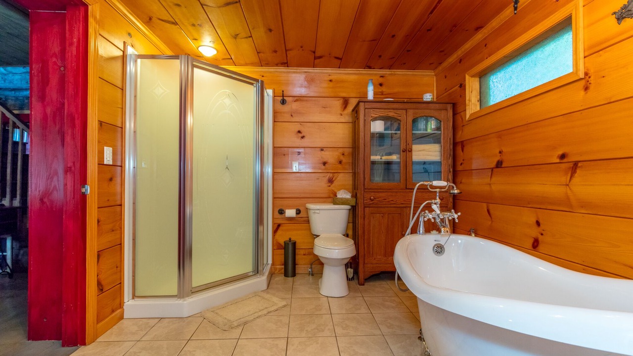 Photo of Bathroom in Bland
