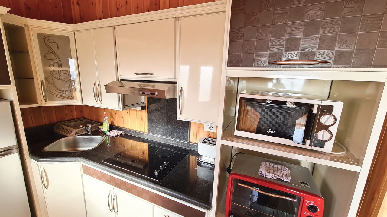 Photo of Kitchen in Corniche Road-Dahar