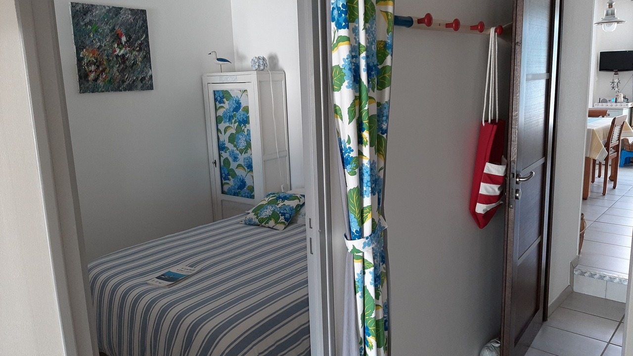 Photo of Bedroom in Loctudy