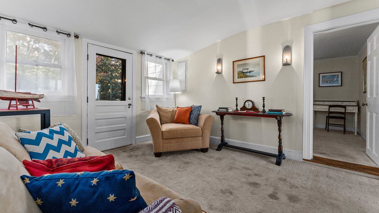 Photo of Livingroom in Montross