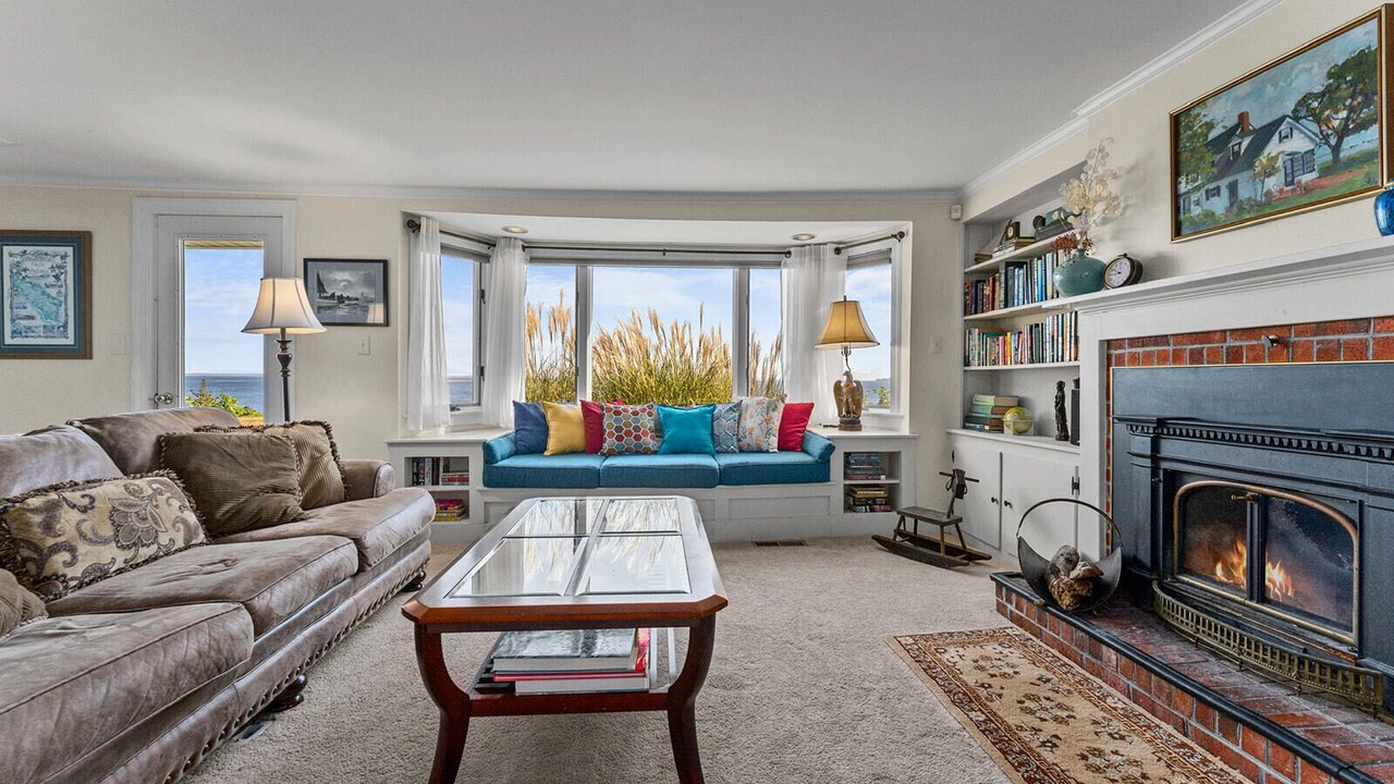 Photo of Livingroom in Montross