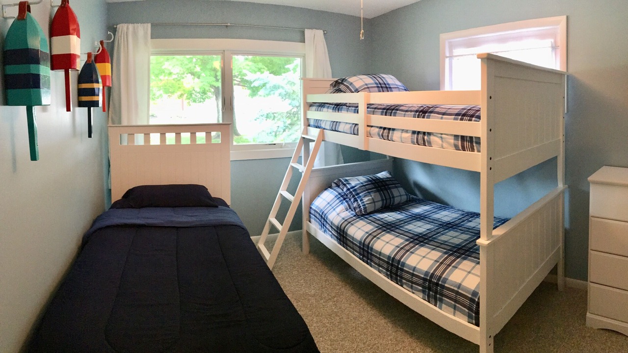 Photo of Bedroom in South Haven